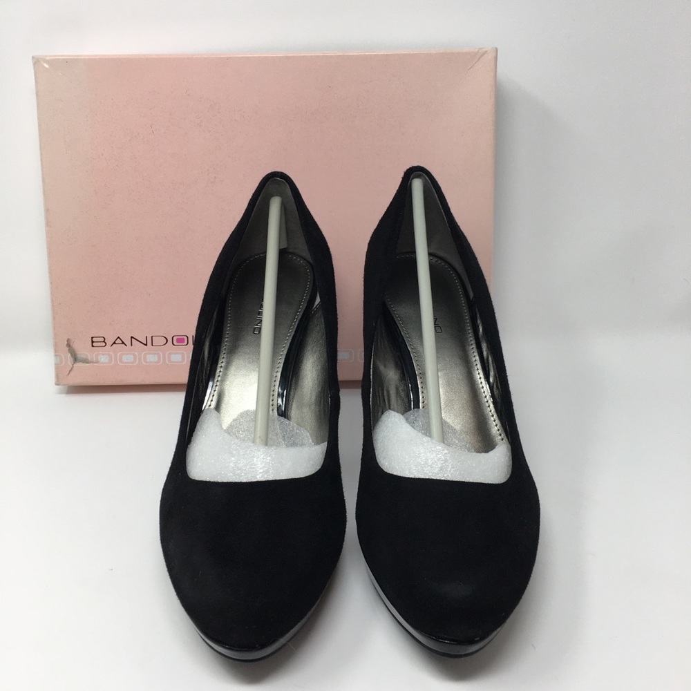 Bandolino Women Platform Pump,Black Suede. 9M